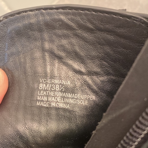 Vince Camuto Ermania Leather Bootie - Picture 7 of 7